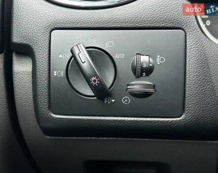 Черный Форд Фокус, объемом двигателя 1.6 л и пробегом 208 тыс. км за 6490 $, фото 15 на Automoto.ua