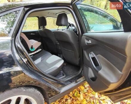 Черный Форд Фокус, объемом двигателя 1.6 л и пробегом 208 тыс. км за 6600 $, фото 5 на Automoto.ua