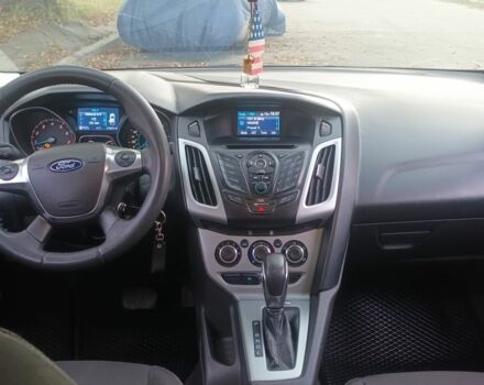 Черный Форд Фокус, объемом двигателя 2 л и пробегом 220 тыс. км за 6000 $, фото 4 на Automoto.ua