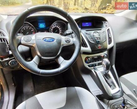 Черный Форд Фокус, объемом двигателя 1.6 л и пробегом 208 тыс. км за 6600 $, фото 6 на Automoto.ua