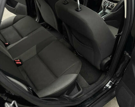 Чорний Форд Фокус, об'ємом двигуна 2 л та пробігом 347 тис. км за 5799 $, фото 22 на Automoto.ua