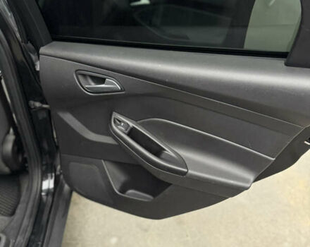 Чорний Форд Фокус, об'ємом двигуна 2 л та пробігом 347 тис. км за 5799 $, фото 21 на Automoto.ua