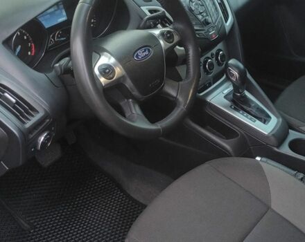 Черный Форд Фокус, объемом двигателя 2 л и пробегом 220 тыс. км за 6000 $, фото 5 на Automoto.ua