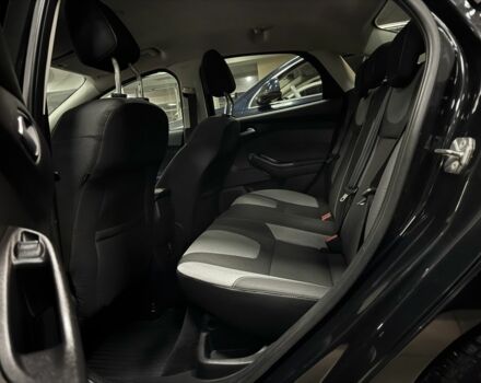 Черный Форд Фокус, объемом двигателя 1.6 л и пробегом 199 тыс. км за 7800 $, фото 9 на Automoto.ua