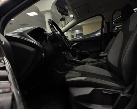 Черный Форд Фокус, объемом двигателя 1.6 л и пробегом 199 тыс. км за 7800 $, фото 11 на Automoto.ua