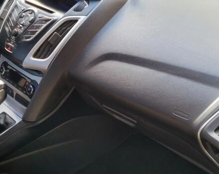 Чорний Форд Фокус, об'ємом двигуна 1.6 л та пробігом 121 тис. км за 7200 $, фото 14 на Automoto.ua