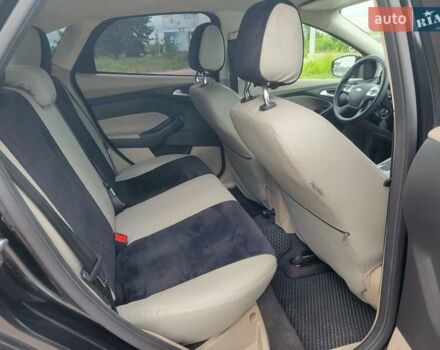 Черный Форд Фокус, объемом двигателя 2 л и пробегом 225 тыс. км за 5500 $, фото 20 на Automoto.ua