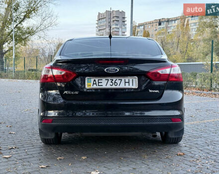 Черный Форд Фокус, объемом двигателя 1.6 л и пробегом 121 тыс. км за 7900 $, фото 6 на Automoto.ua