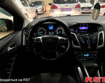 Черный Форд Фокус, объемом двигателя 1.6 л и пробегом 199 тыс. км за 7800 $, фото 10 на Automoto.ua