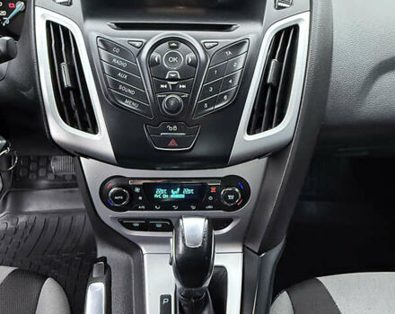 Черный Форд Фокус, объемом двигателя 1.6 л и пробегом 121 тыс. км за 7900 $, фото 12 на Automoto.ua