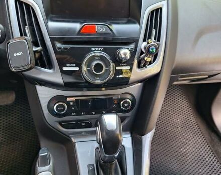 Чорний Форд Фокус, об'ємом двигуна 2 л та пробігом 182 тис. км за 7300 $, фото 9 на Automoto.ua