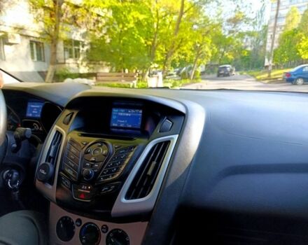 Черный Форд Фокус, объемом двигателя 2 л и пробегом 182 тыс. км за 6000 $, фото 12 на Automoto.ua