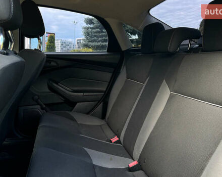 Форд Фокус 2013 в Львове на Automoto.ua Черный Форд Фокус, объемом двигателя 2 л и пробегом 230 тыс. км за 6999 $, фото 18 на Automoto.ua