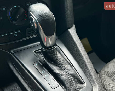 Форд Фокус 2013 в Львове на Automoto.ua Черный Форд Фокус, объемом двигателя 2 л и пробегом 230 тыс. км за 6999 $, фото 15 на Automoto.ua