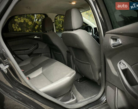 Черный Форд Фокус, объемом двигателя 2 л и пробегом 216 тыс. км за 7200 $, фото 8 на Automoto.ua