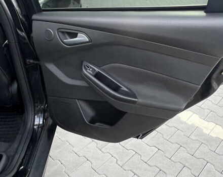 Чорний Форд Фокус, об'ємом двигуна 2 л та пробігом 79 тис. км за 7000 $, фото 16 на Automoto.ua