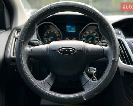 Форд Фокус 2013 в Львове на Automoto.ua Черный Форд Фокус, объемом двигателя 2 л и пробегом 230 тыс. км за 6999 $, фото 10 на Automoto.ua