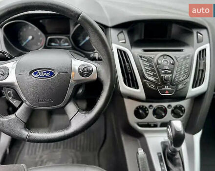 Чорний Форд Фокус, об'ємом двигуна 2 л та пробігом 121 тис. км за 7500 $, фото 21 на Automoto.ua