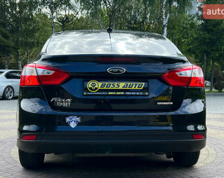 Форд Фокус 2013 в Львове на Automoto.ua Черный Форд Фокус, объемом двигателя 2 л и пробегом 230 тыс. км за 6999 $, фото 5 на Automoto.ua