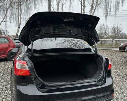 Черный Форд Фокус, объемом двигателя 2 л и пробегом 329 тыс. км за 6500 $, фото 8 на Automoto.ua