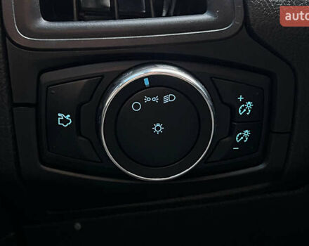 Форд Фокус 2013 в Львове на Automoto.ua Черный Форд Фокус, объемом двигателя 2 л и пробегом 230 тыс. км за 6999 $, фото 14 на Automoto.ua