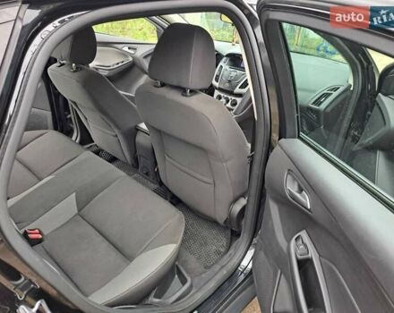 Черный Форд Фокус, объемом двигателя 2 л и пробегом 148 тыс. км за 7400 $, фото 8 на Automoto.ua