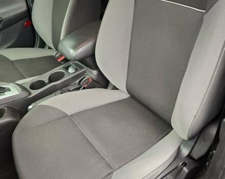 Чорний Форд Фокус, об'ємом двигуна 2 л та пробігом 178 тис. км за 7300 $, фото 29 на Automoto.ua