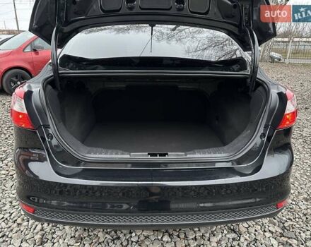 Черный Форд Фокус, объемом двигателя 2 л и пробегом 329 тыс. км за 6500 $, фото 12 на Automoto.ua