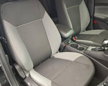 Чорний Форд Фокус, об'ємом двигуна 2 л та пробігом 178 тис. км за 7300 $, фото 23 на Automoto.ua