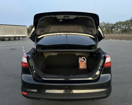 Черный Форд Фокус, объемом двигателя 2 л и пробегом 198 тыс. км за 6700 $, фото 5 на Automoto.ua