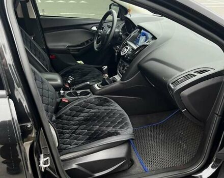 Черный Форд Фокус, объемом двигателя 2 л и пробегом 215 тыс. км за 8500 $, фото 9 на Automoto.ua