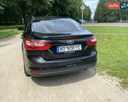 Чорний Форд Фокус, об'ємом двигуна 2 л та пробігом 217 тис. км за 7500 $, фото 3 на Automoto.ua
