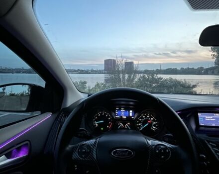 Черный Форд Фокус, объемом двигателя 2 л и пробегом 192 тыс. км за 7000 $, фото 9 на Automoto.ua