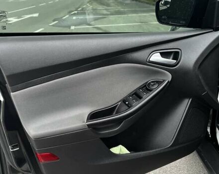 Черный Форд Фокус, объемом двигателя 2 л и пробегом 215 тыс. км за 8500 $, фото 6 на Automoto.ua