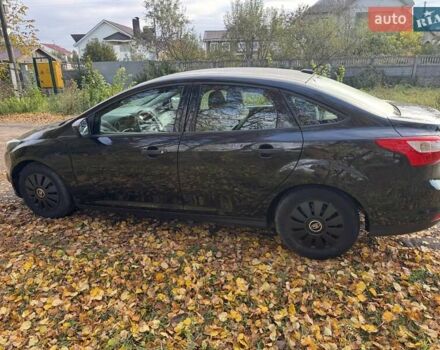 Чорний Форд Фокус, об'ємом двигуна 2 л та пробігом 159 тис. км за 6800 $, фото 4 на Automoto.ua