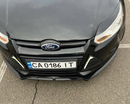 Черный Форд Фокус, объемом двигателя 2 л и пробегом 300 тыс. км за 7500 $, фото 2 на Automoto.ua