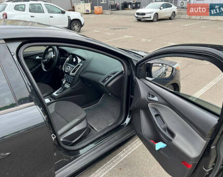 Черный Форд Фокус, объемом двигателя 2 л и пробегом 300 тыс. км за 7500 $, фото 26 на Automoto.ua