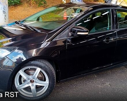 Форд Фокус 2014 у Одесі на Automoto.ua Чорний Форд Фокус, об'ємом двигуна 2 л та пробігом 98 тис. км за 6500 $, фото 5 на Automoto.ua