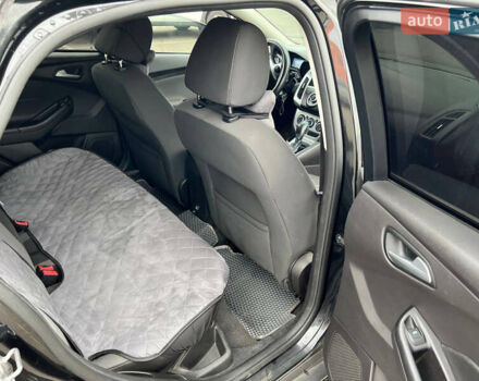 Черный Форд Фокус, объемом двигателя 2 л и пробегом 300 тыс. км за 7500 $, фото 29 на Automoto.ua