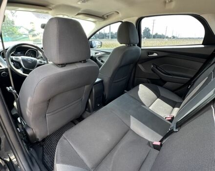 Черный Форд Фокус, объемом двигателя 2 л и пробегом 180 тыс. км за 6500 $, фото 6 на Automoto.ua