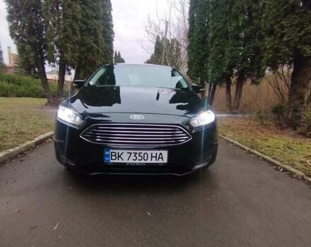 Черный Форд Фокус, объемом двигателя 2 л и пробегом 154 тыс. км за 7800 $, фото 2 на Automoto.ua