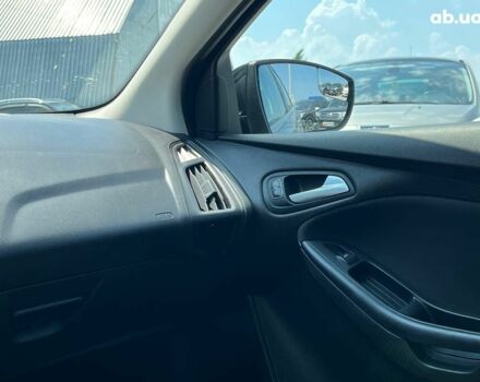 Черный Форд Фокус, объемом двигателя 2 л и пробегом 157 тыс. км за 8290 $, фото 10 на Automoto.ua