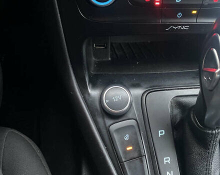 Черный Форд Фокус, объемом двигателя 2 л и пробегом 147 тыс. км за 7899 $, фото 23 на Automoto.ua