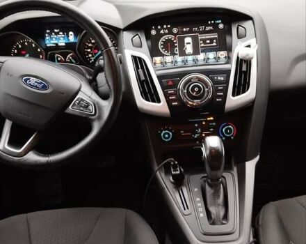 Чорний Форд Фокус, об'ємом двигуна 2 л та пробігом 163 тис. км за 8100 $, фото 5 на Automoto.ua