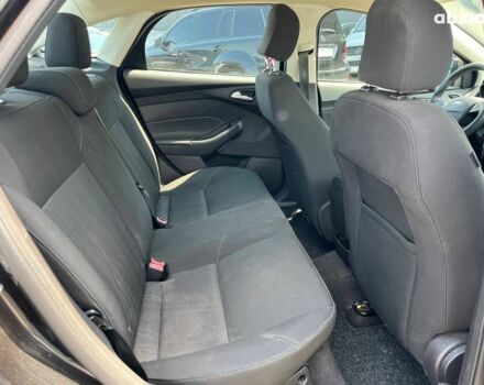 Черный Форд Фокус, объемом двигателя 2 л и пробегом 157 тыс. км за 8290 $, фото 9 на Automoto.ua