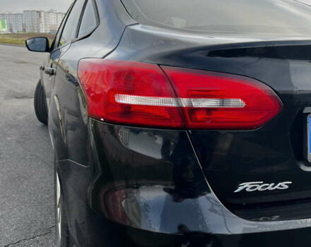 Черный Форд Фокус, объемом двигателя 2 л и пробегом 203 тыс. км за 7200 $, фото 5 на Automoto.ua