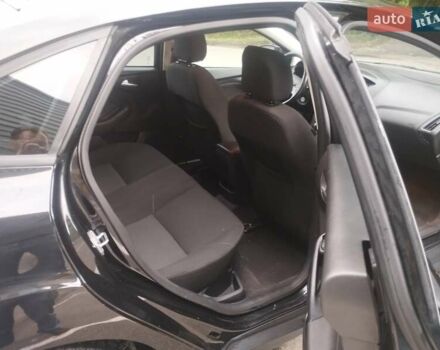 Черный Форд Фокус, объемом двигателя 2 л и пробегом 246 тыс. км за 7300 $, фото 6 на Automoto.ua