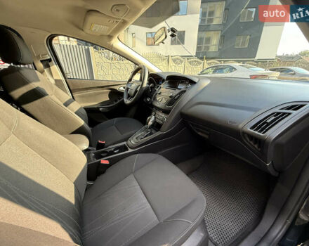 Чорний Форд Фокус, об'ємом двигуна 2 л та пробігом 183 тис. км за 8250 $, фото 4 на Automoto.ua