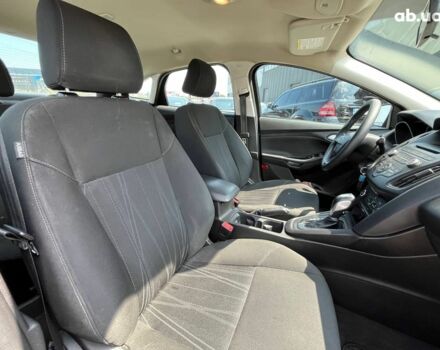 Черный Форд Фокус, объемом двигателя 2 л и пробегом 157 тыс. км за 8290 $, фото 5 на Automoto.ua