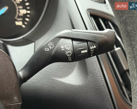 Черный Форд Фокус, объемом двигателя 2.02 л и пробегом 206 тыс. км за 6699 $, фото 39 на Automoto.ua